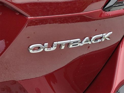 Used 2025 Subaru Outback Premium image 31