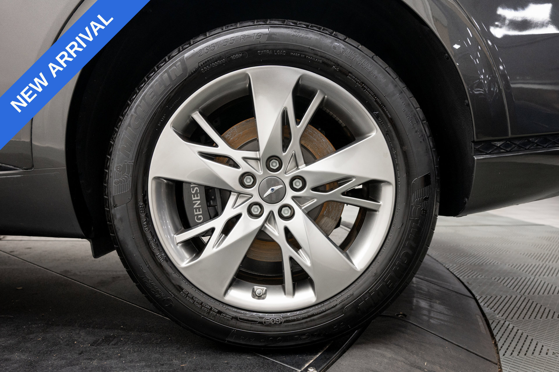 Used 2025 Genesis GV70 3.5T Sport AWD/4WD image 27