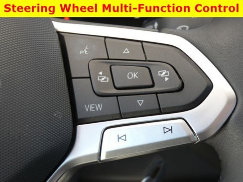 Used 2024 Volkswagen Jetta Sport FWD image 24