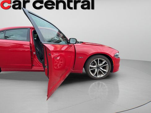Used 2015 Dodge Charger R/T RWD image 13
