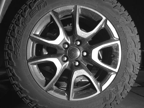 Used 2025 Jeep Compass Trailhawk AWD/4WD image 14