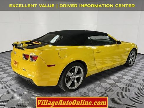 Used 2011 Chevrolet Camaro LT w/ RS Package RWD image 4