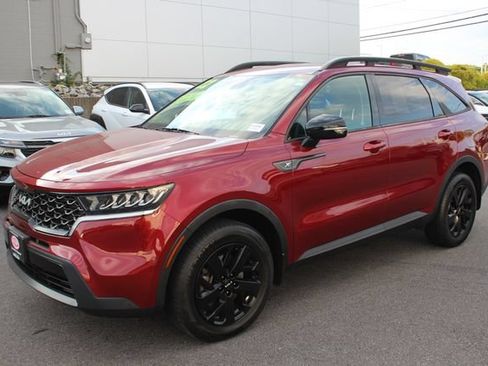 Used 2022 Kia Sorento S AWD/4WD image 2