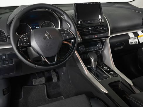 New 2026 Mitsubishi Eclipse Cross SE AWD/4WD image 8