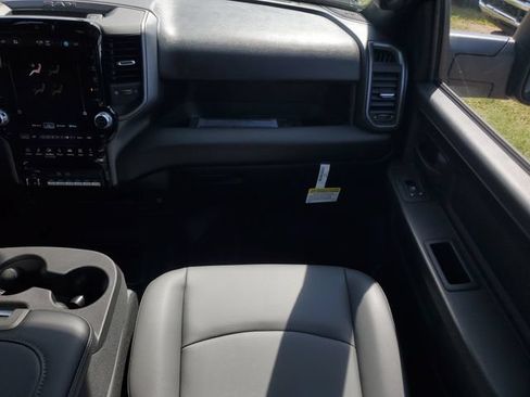 New 2026 RAM 3500 Tradesman AWD/4WD image 18