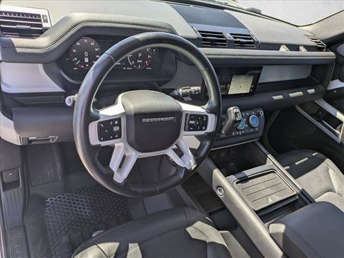 Used 2024 Land Rover Defender 110 S AWD/4WD image 10