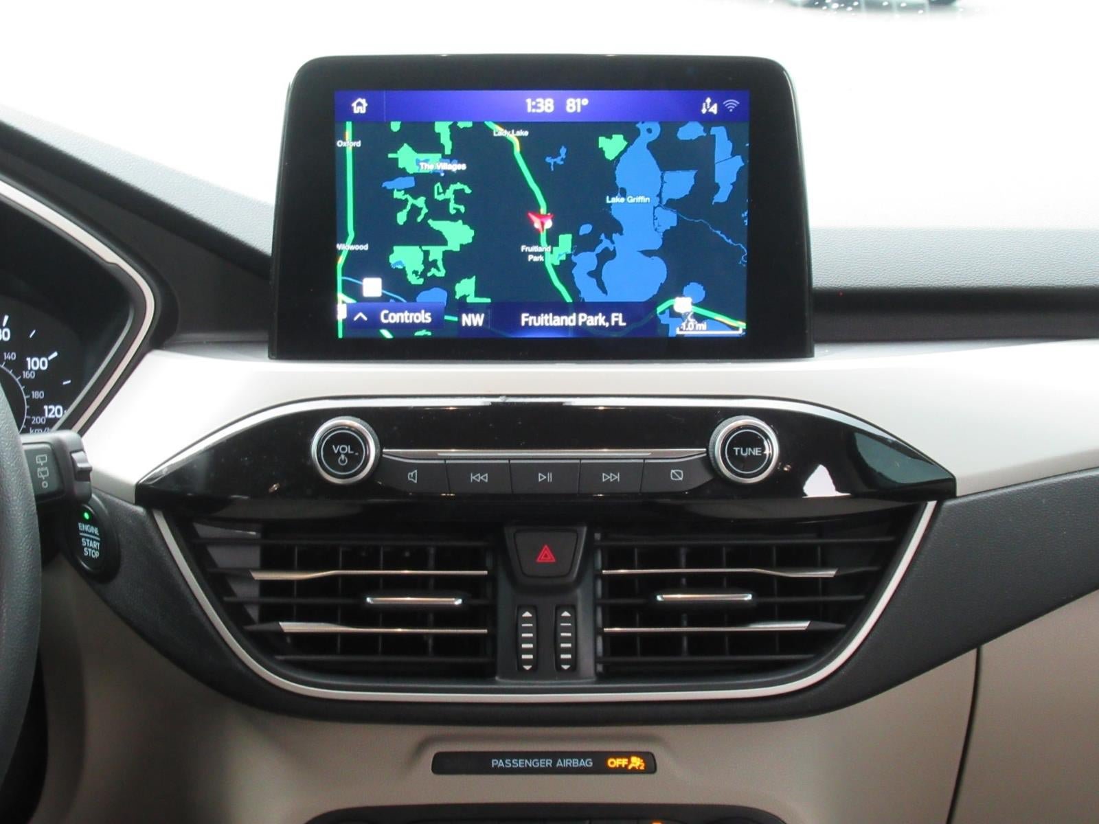 Used 2020 Ford Escape SE FWD image 15