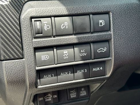Used 2025 Toyota Tacoma TRD Pro AWD/4WD image 28
