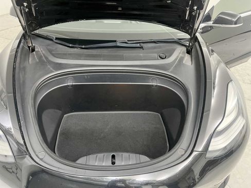 Used 2018 Tesla Model 3 Long Range RWD image 24