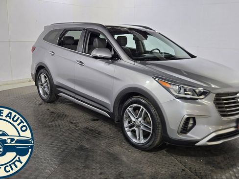 Used 2019 Hyundai Santa Fe XL AWD/4WD image 1