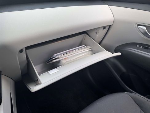 Used 2022 Hyundai Tucson SEL w/ Cargo Package image 32