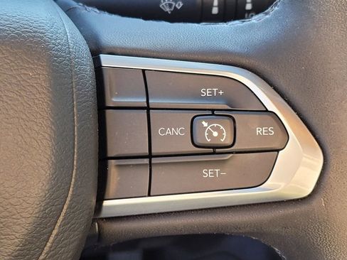 Used 2023 Jeep Compass Latitude w/ Sun and Sound Group image 24