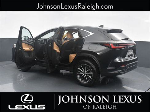 Certified 2023 Lexus NX 250 FWD w/ Towing Package (2000 Lbs) image 32