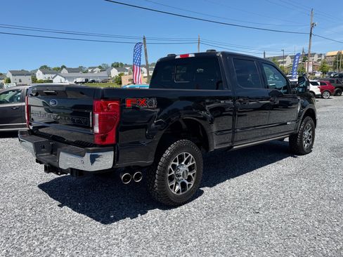 Used 2020 Ford F250 Lariat w/ Lariat Ultimate Package AWD/4WD image 3