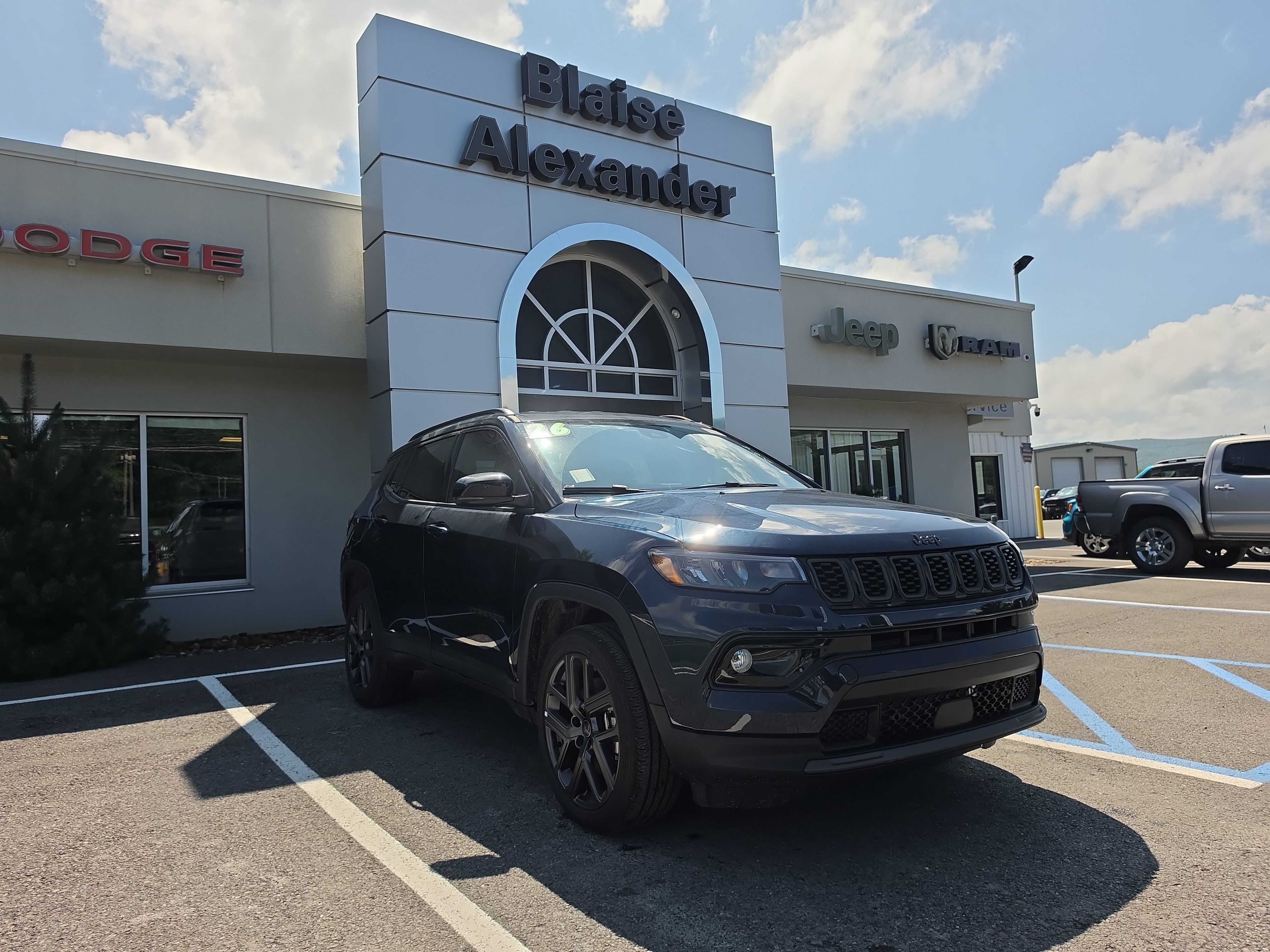 New 2026 Jeep Compass Limited AWD/4WD image 1