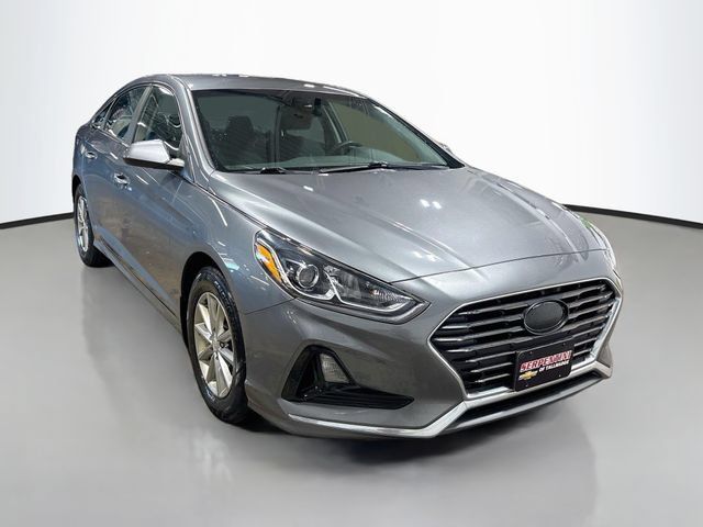 Used 2019 Hyundai Sonata SE FWD image 3
