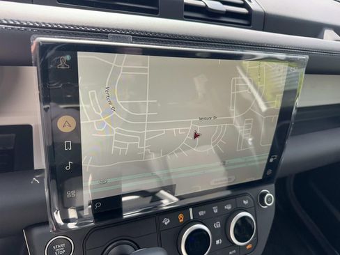 New 2026 Land Rover Defender 110 S AWD/4WD image 15