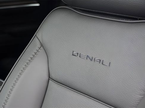 New 2026 GMC Sierra 1500 Denali image 14