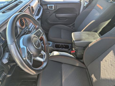 Used 2021 Jeep Gladiator Mojave image 23