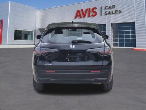 Used 2025 Honda HR-V LX image 7