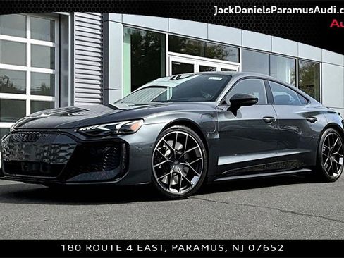 New 2025 Audi RS e-tron GT performance image 1