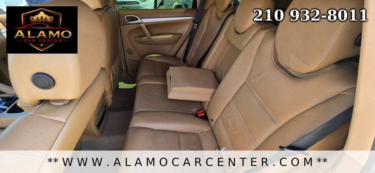 Used 2008 Porsche Cayenne AWD/4WD image 17