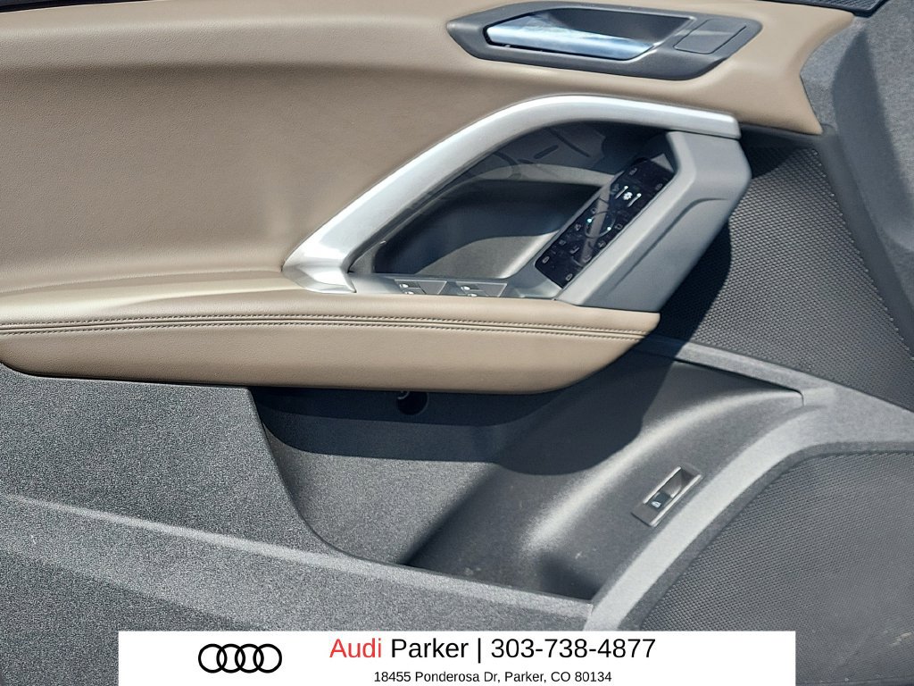 Used 2025 Audi Q5 Premium Plus w/ Premium Plus AWD/4WD image 6