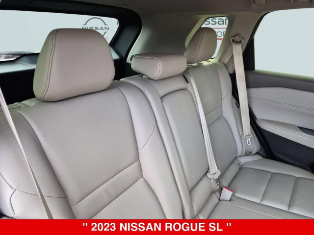 Certified 2023 Nissan Rogue SL AWD/4WD image 35