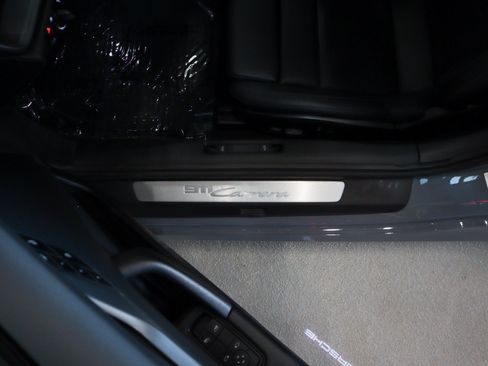 Certified 2024 Porsche 911 Carrera RWD image 33