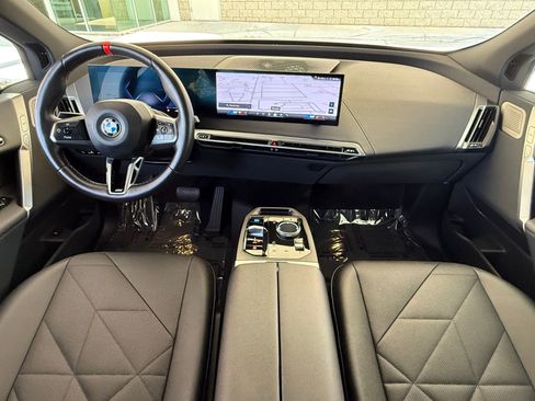 Used 2025 BMW iX M60 image 34