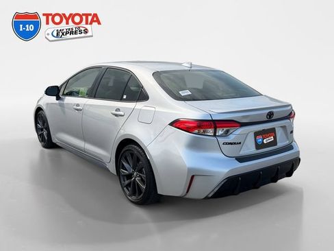 Certified 2026 Toyota Corolla SE FWD image 3