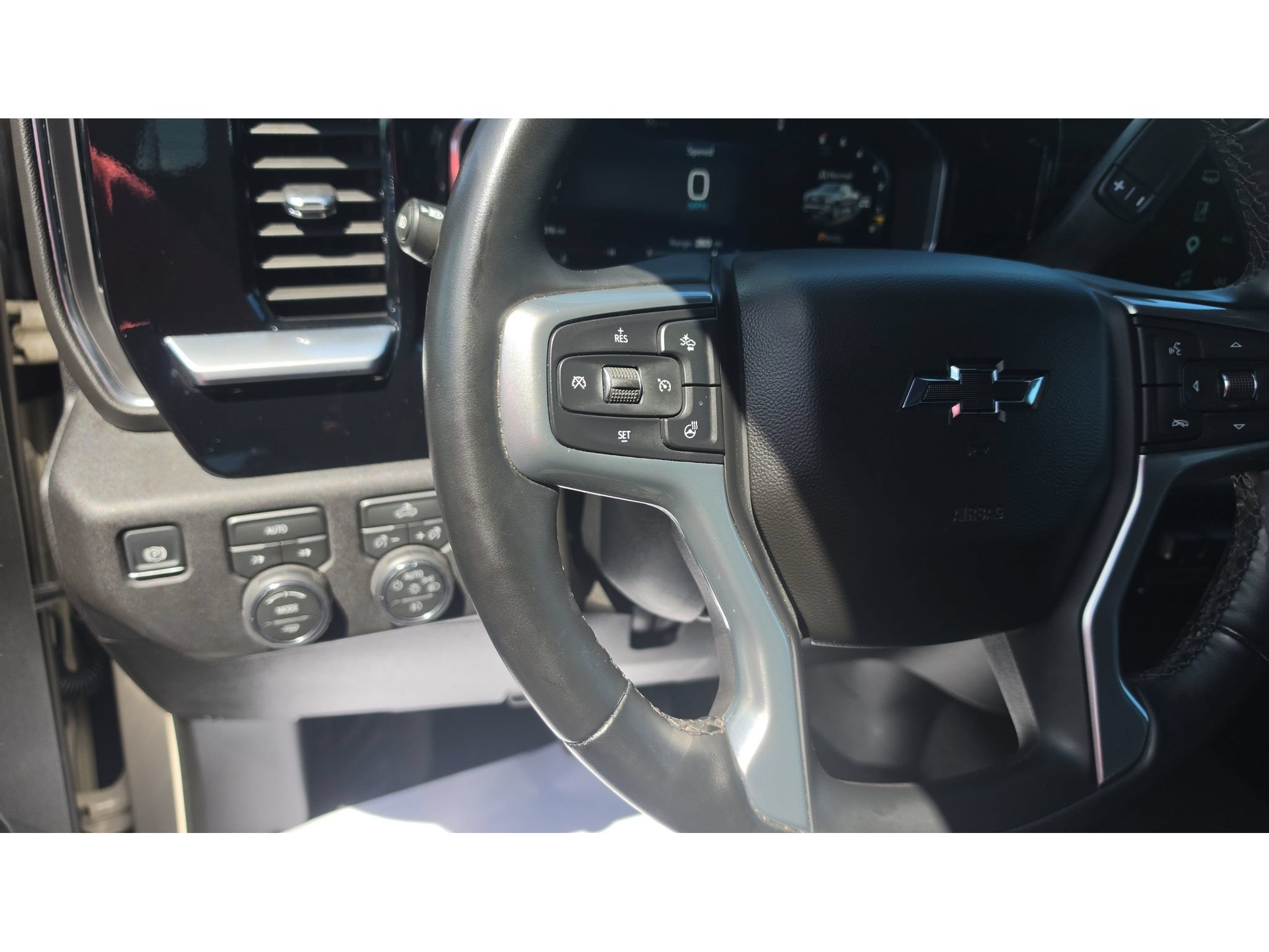 Used 2026 Chevrolet Silverado 1500 RST AWD/4WD image 12