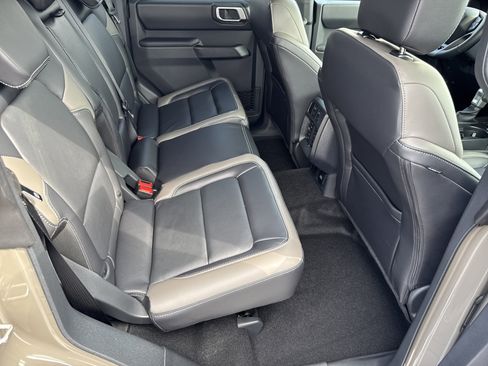 New 2026 Ford Bronco Outer Banks image 15