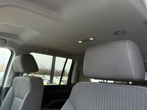 Used 2016 GMC Yukon XL SLE w/ Convenience Package image 21