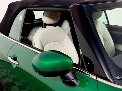 Used 2024 MINI Cooper S image 28