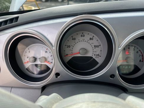 Used 2009 Chrysler PT Cruiser image 18