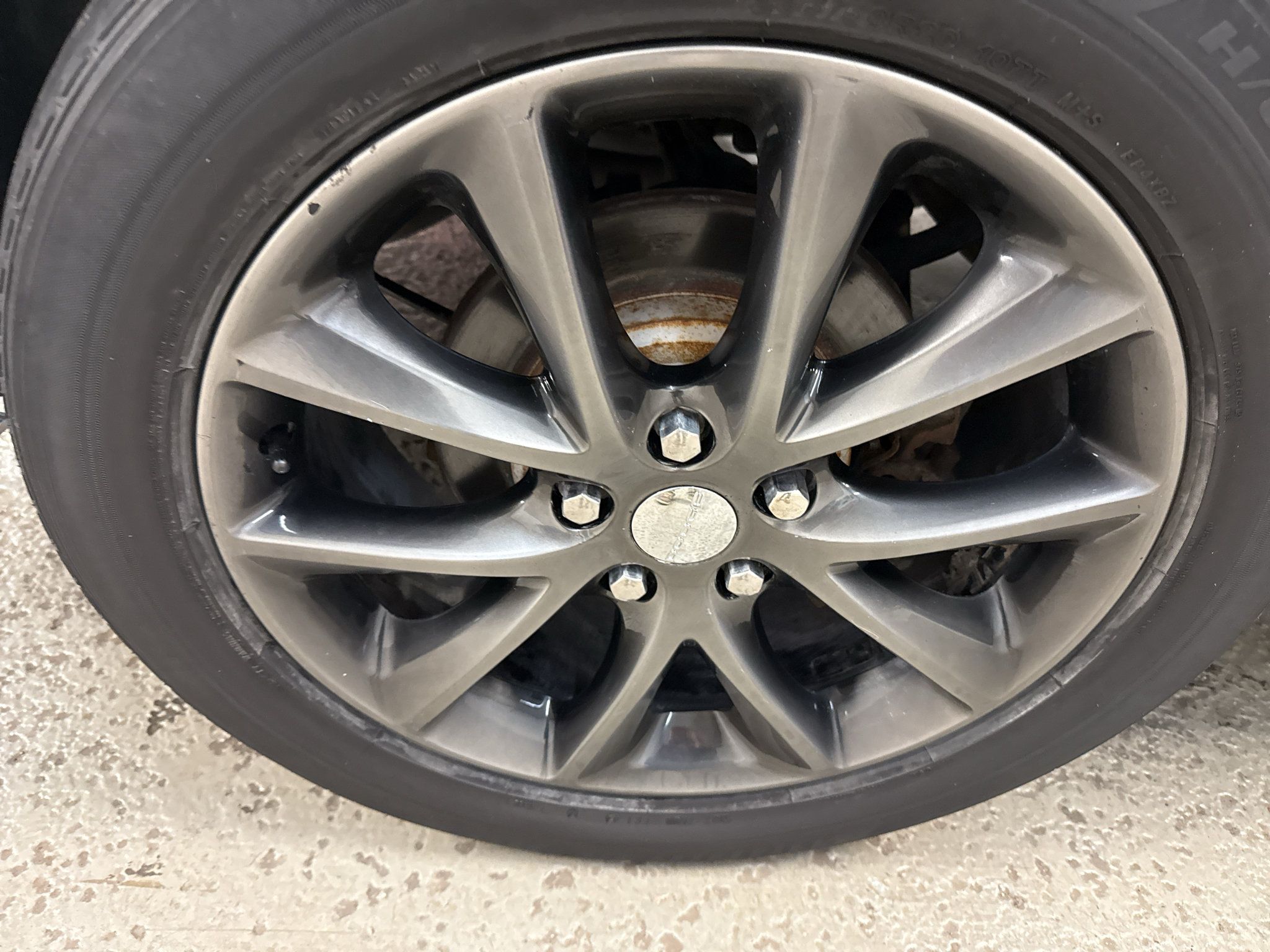 Used 2018 Dodge Durango GT AWD/4WD image 34