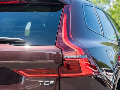 New 2026 Volvo XC60 T8 Plus AWD/4WD image 7