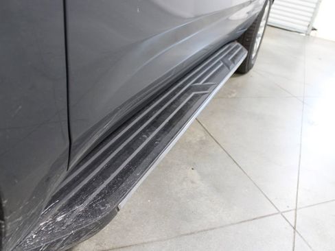 Used 2021 Chevrolet Tahoe LT image 17