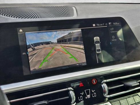 Used 2020 BMW 330i Sedan w/ Convenience Package image 14