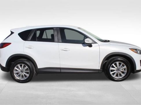 Used 2016 MAZDA CX-5 Touring image 5