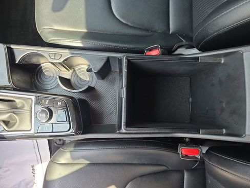 Certified 2024 Kia Sportage EX AWD/4WD image 25
