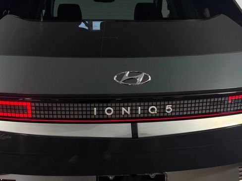 Used 2024 Hyundai Ioniq 5 Limited RWD image 12