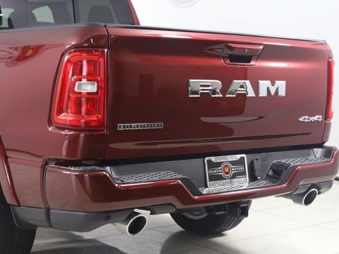 Used 2025 RAM 1500 Big Horn AWD/4WD image 22