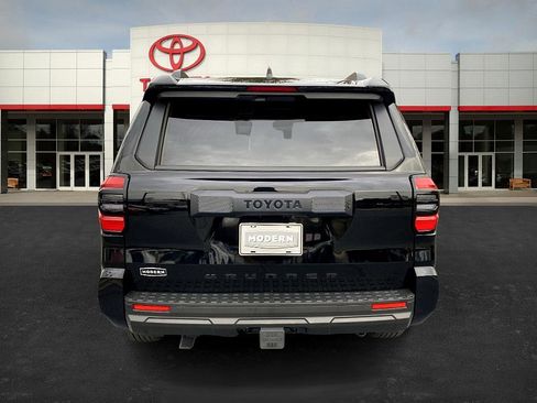 Certified 2025 Toyota 4Runner SR5 image 4