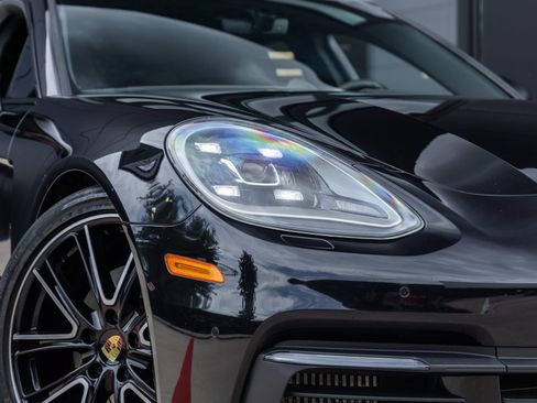 Certified 2018 Porsche Panamera 4S AWD/4WD image 20