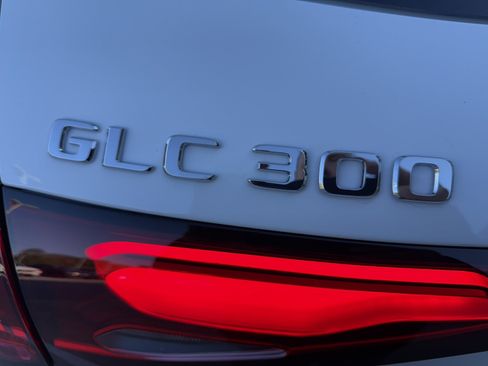 Certified 2026 Mercedes-Benz GLC 300 image 11