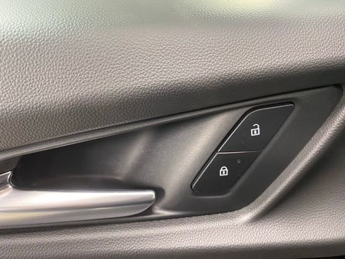 New 2026 Chevrolet Equinox LT image 21