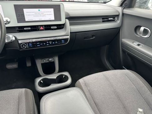 Used 2024 Hyundai Ioniq 5 SEL image 15