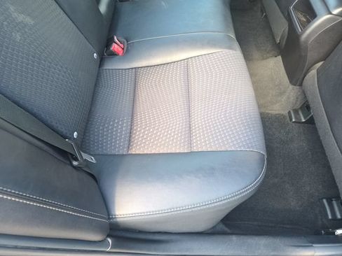 Used 2014 Toyota Camry SE FWD image 27